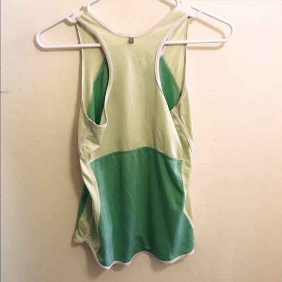 Nike RazorBack Tank - Picture 2 of 3